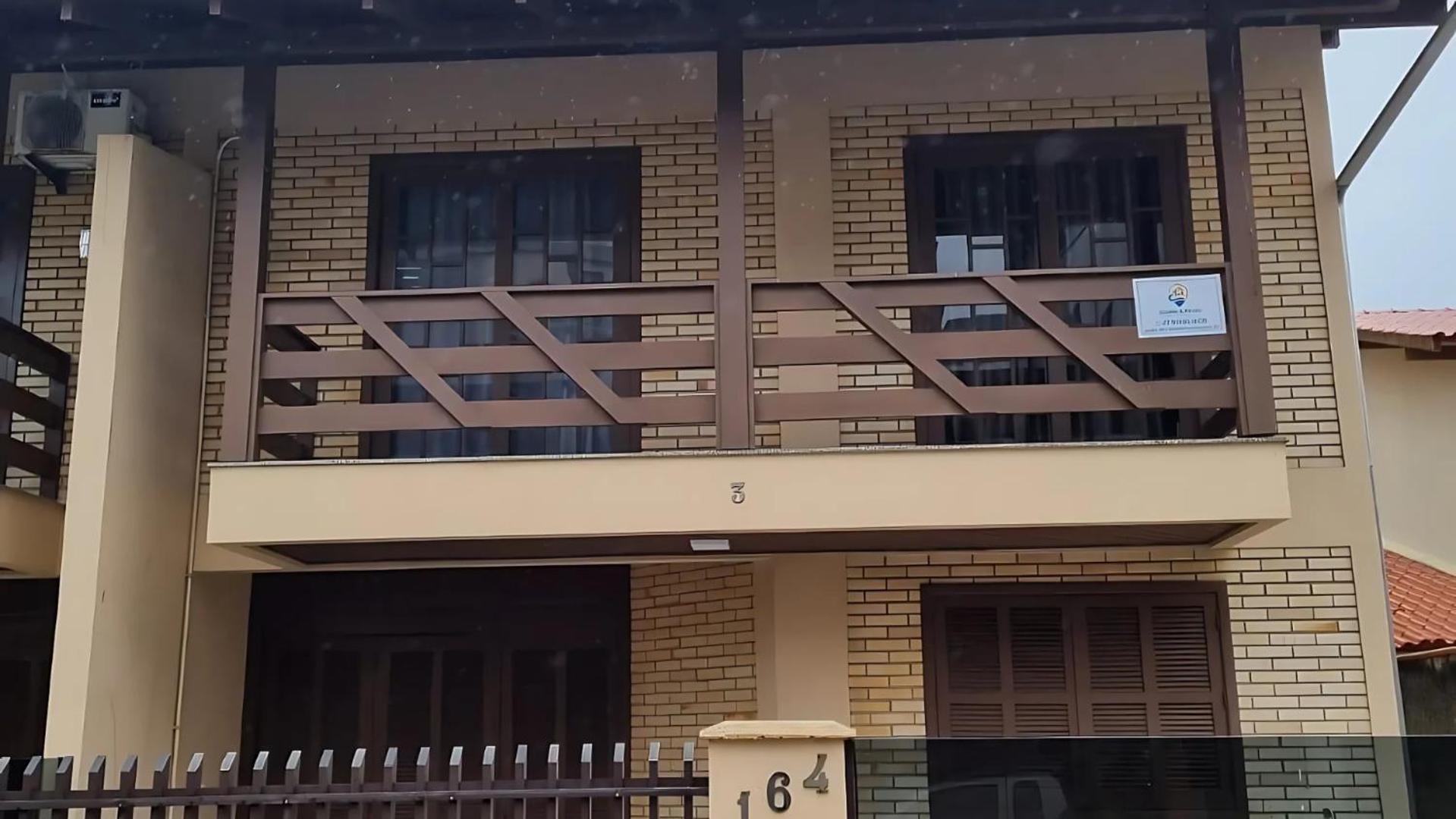 Casa em Bombinhas Próximo a Praia Exterior foto